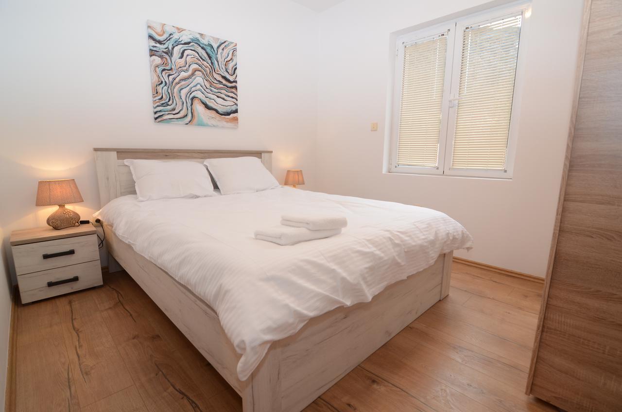 Maritimo Apartments Kotor Dış mekan fotoğraf