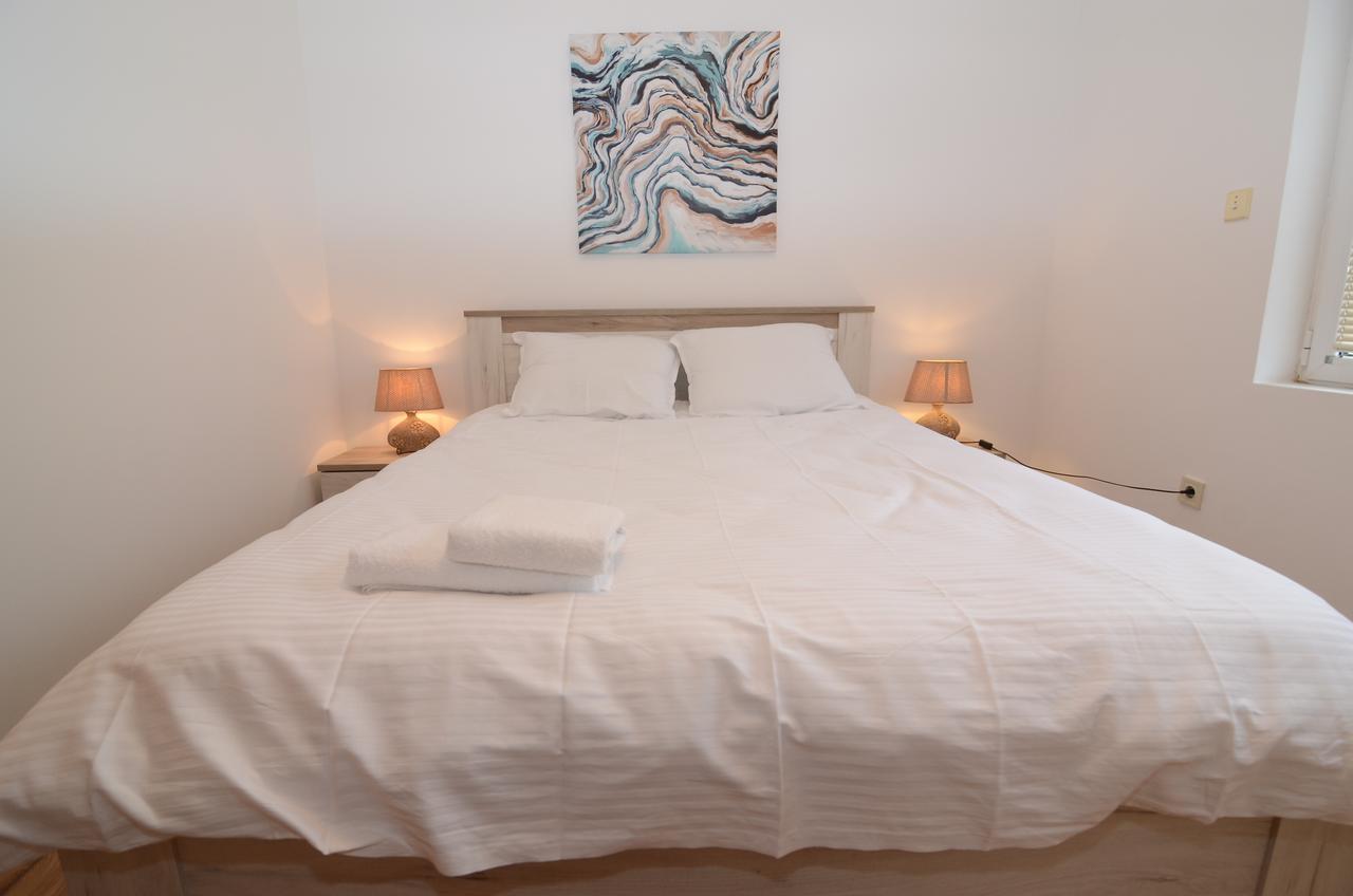 Maritimo Apartments Kotor Dış mekan fotoğraf