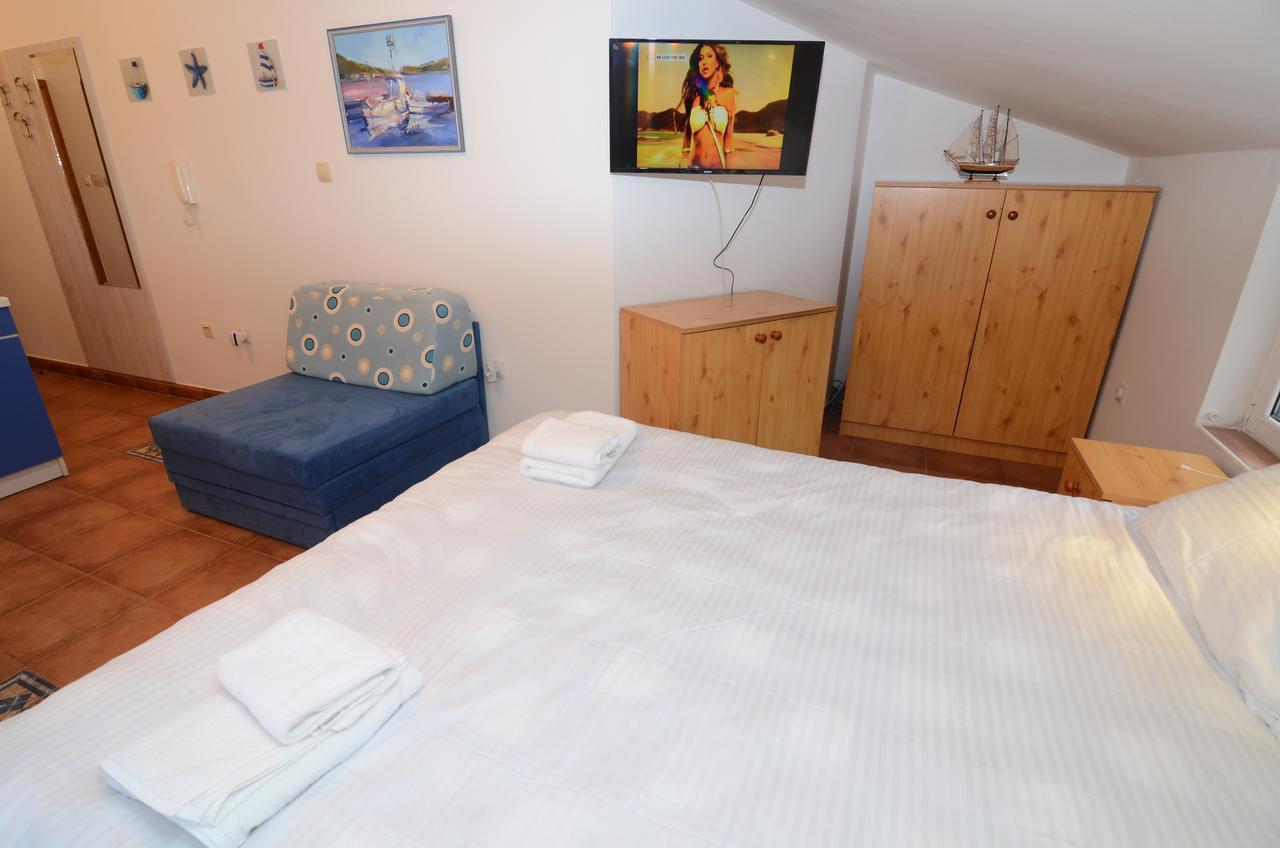 Maritimo Apartments Kotor Dış mekan fotoğraf