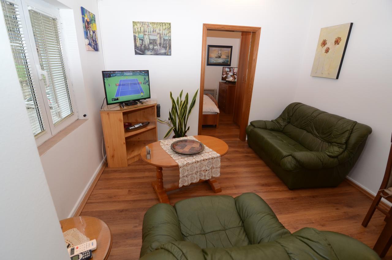 Maritimo Apartments Kotor Dış mekan fotoğraf