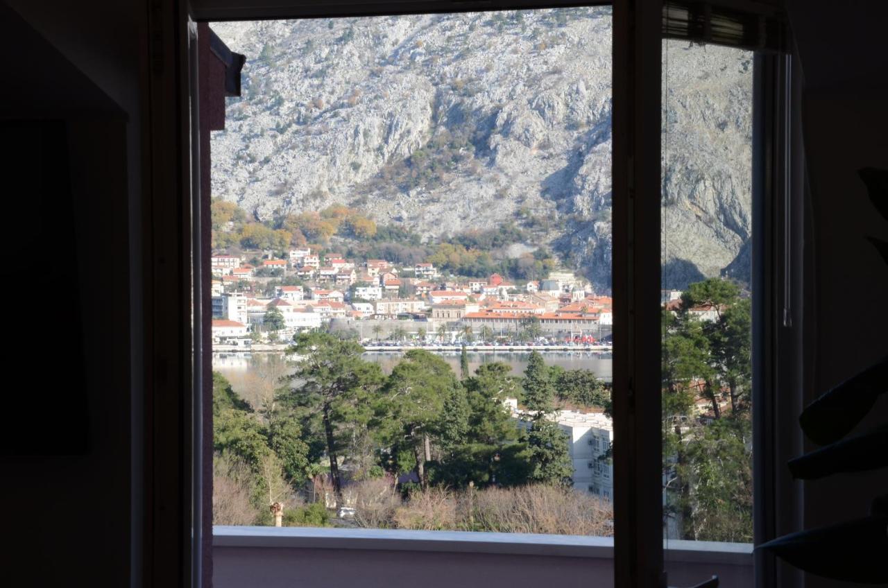 Maritimo Apartments Kotor Dış mekan fotoğraf